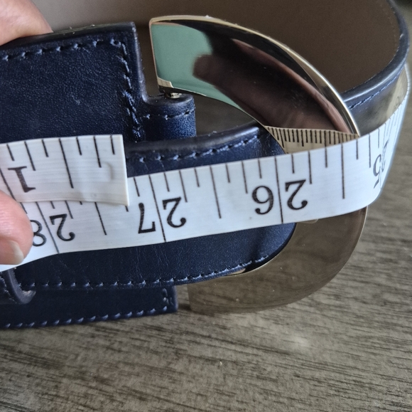 Ann Taylor Black Belt with Gold Buckle - Picture 15 of 16